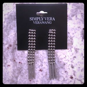 🆕 SIMPLY VERA Vera Wang Earrings